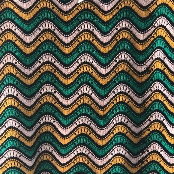 Kaily K Green Black Cap Sleeve Chevron Print Sweater - Picture 3 of 5